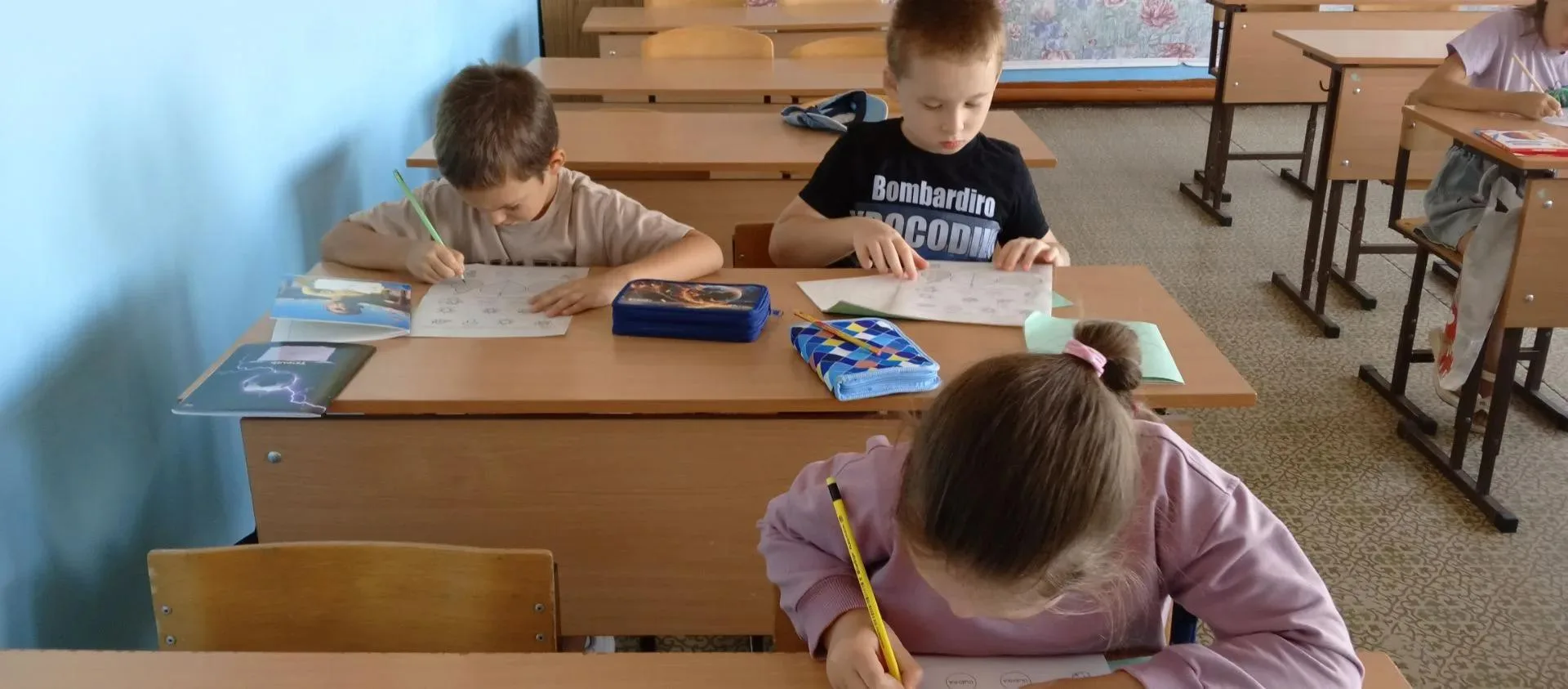 🍁 В нашей школе начались подготовительные занятия для будущих первоклассников. Занятия...