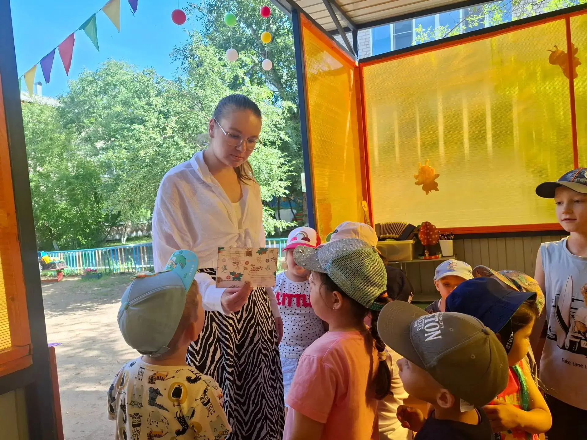 ✨ Сегодня в группе «Пчёлки» состоялась «Лесная олимпиада»! ✨

Утро началось с таинственного письма о