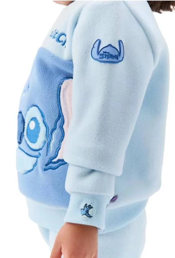 Утепленный костюм из плотного плюшевого флиса от Disney. Красавчик Стич как живой 😍