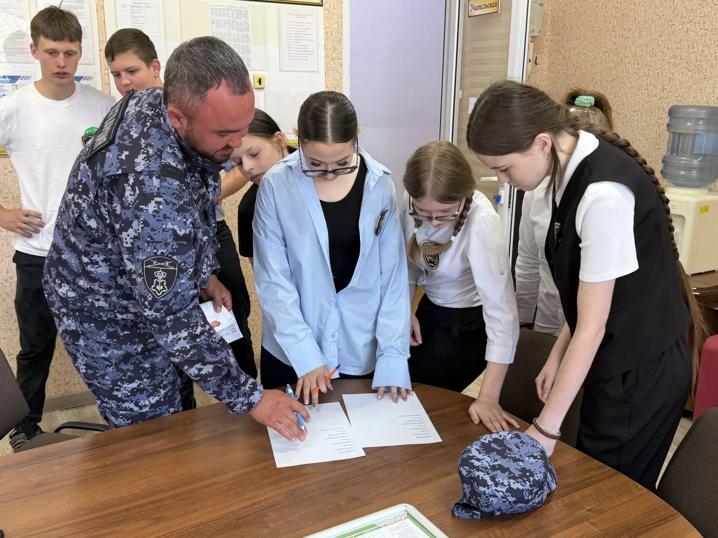 ПЕРВЫЕ ЗНАЮТ👮‍♂️