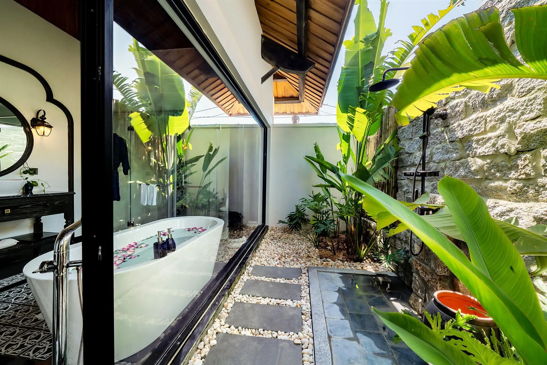 👍  РЕКОМЕНДУЕМ 👍 Bliss Hoi An Beach Resort & Wellness 5*  Знаете как бывает? Просматриваешь все отел