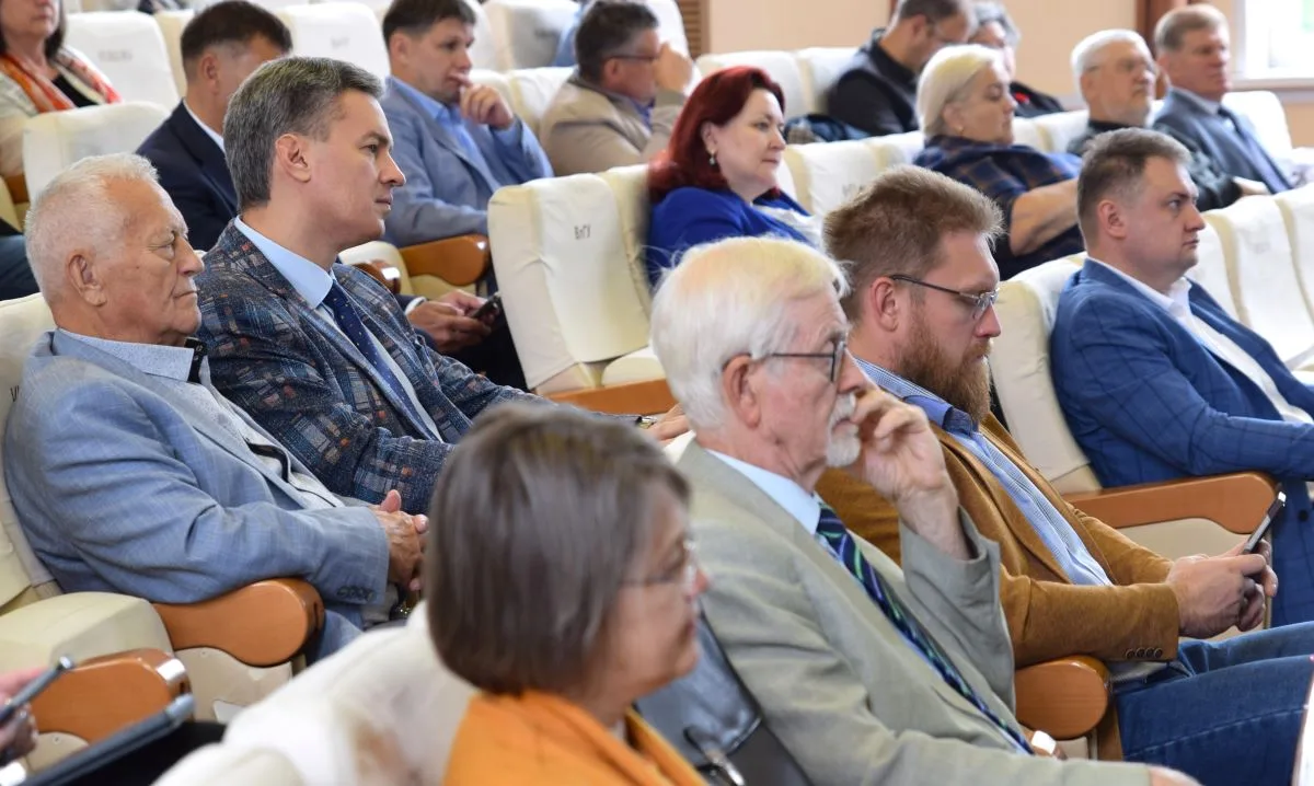 ✔️Вадим Минаев принял участие в заседании ученого совета Владимирского государственного...