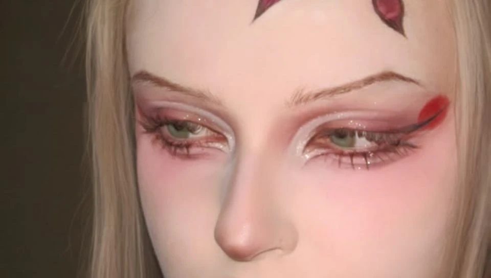 𝐜 𝐡 𝐢 𝐧 𝐚