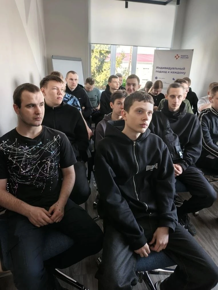 Студенты-сварщики из Парабели получили ценный опыт на ярмарке вакансий17 апреля 2026 года студенты в