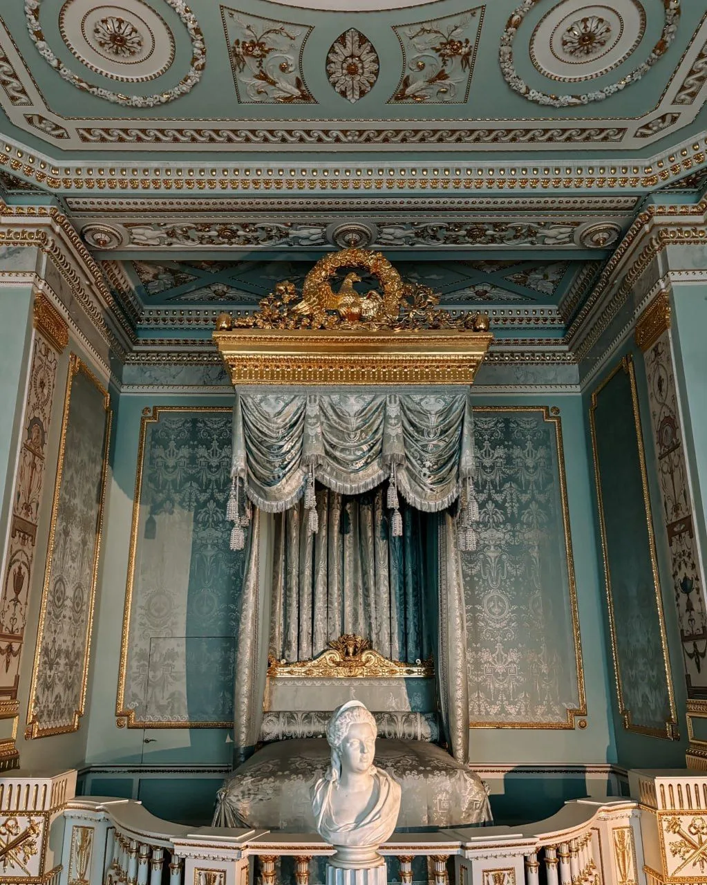 🏛 Большой Гатчинский дворец
#Гатчина

📌 Дворец был одним из излюбленных мест отдыха царской семьи.
