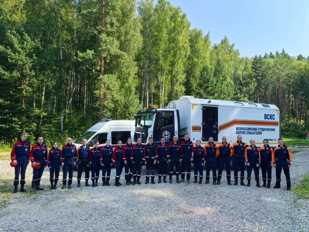 Добровольцы Студенческого спасательного отряда ТюмГУ помогают устранять последствия паводка

Ангелин
