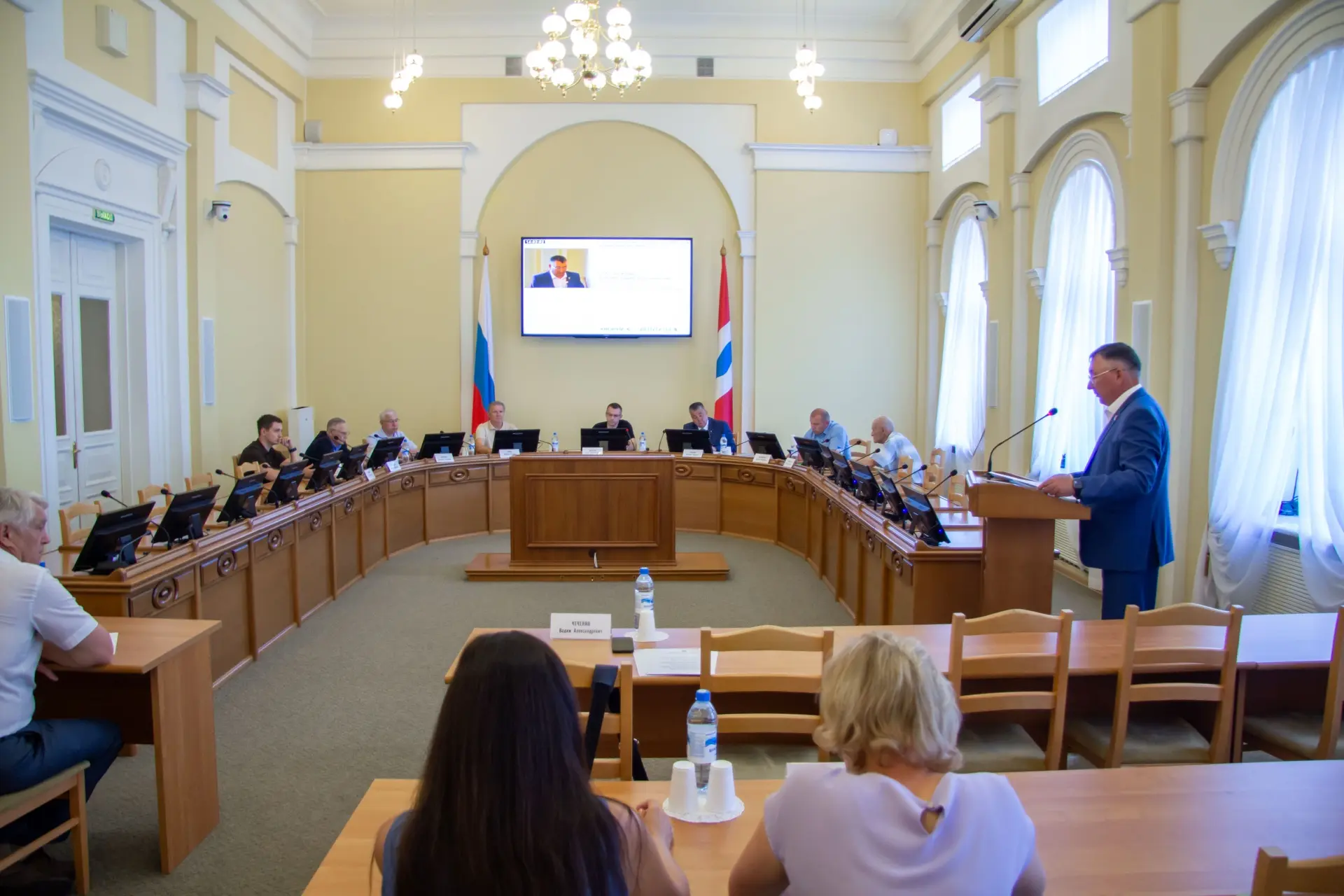 Парламентский контроль

На комитете финансовой и бюджетной политики депутаты обсудили изменения в об