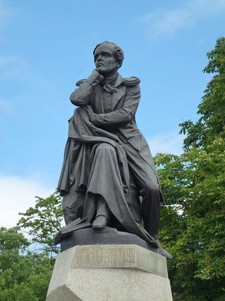27 июля – День памяти М.Ю. Лермонтова (1814-1841). 185 лет со дня смерти писателя. Поэт был убит на 