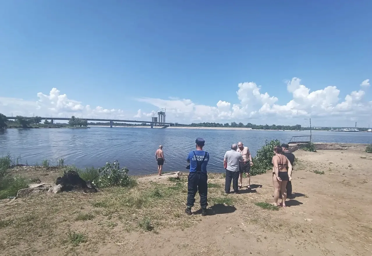 В Балаково в выходные прошли профилактические рейды по безопасному поведению на воде и противопожарн