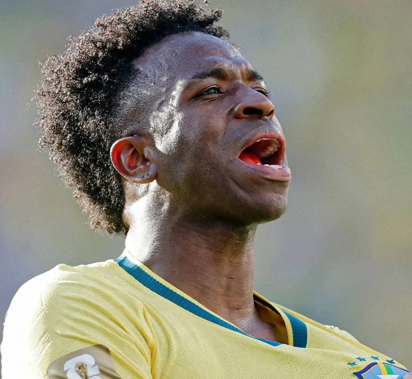 Бразилия 🇧🇷1:1🇲🇦 Марокко

⚪Винисиус провел на поле весь матч, забил гол и был признан лучшим игр