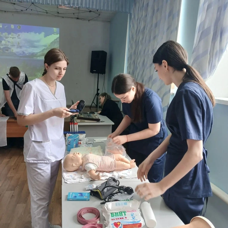 В стенах МБОУ Дубовская средняя школа №1 имени Героя Советского Союза М.Ф. Потапова, в сотрудничеств