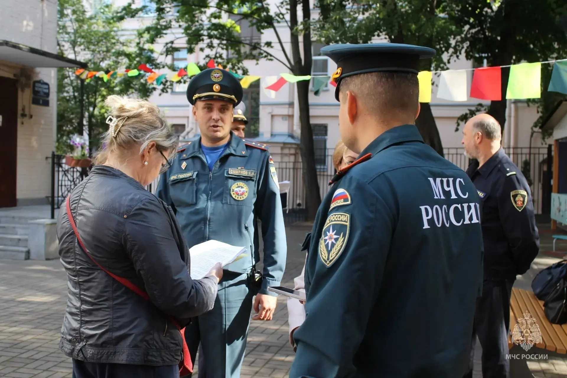 🛑Обеспечить безопасность в школах и детских садах