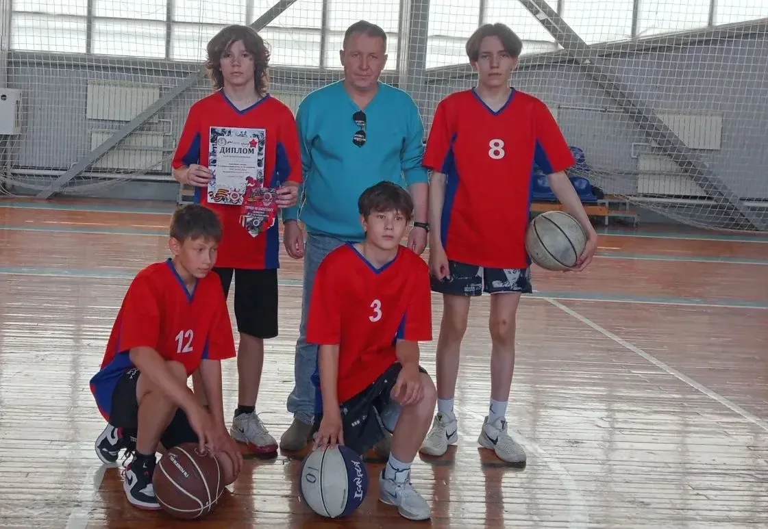 🏀 Турнир по баскетболу в честь Дня Победы в СК «Олимпиец»!