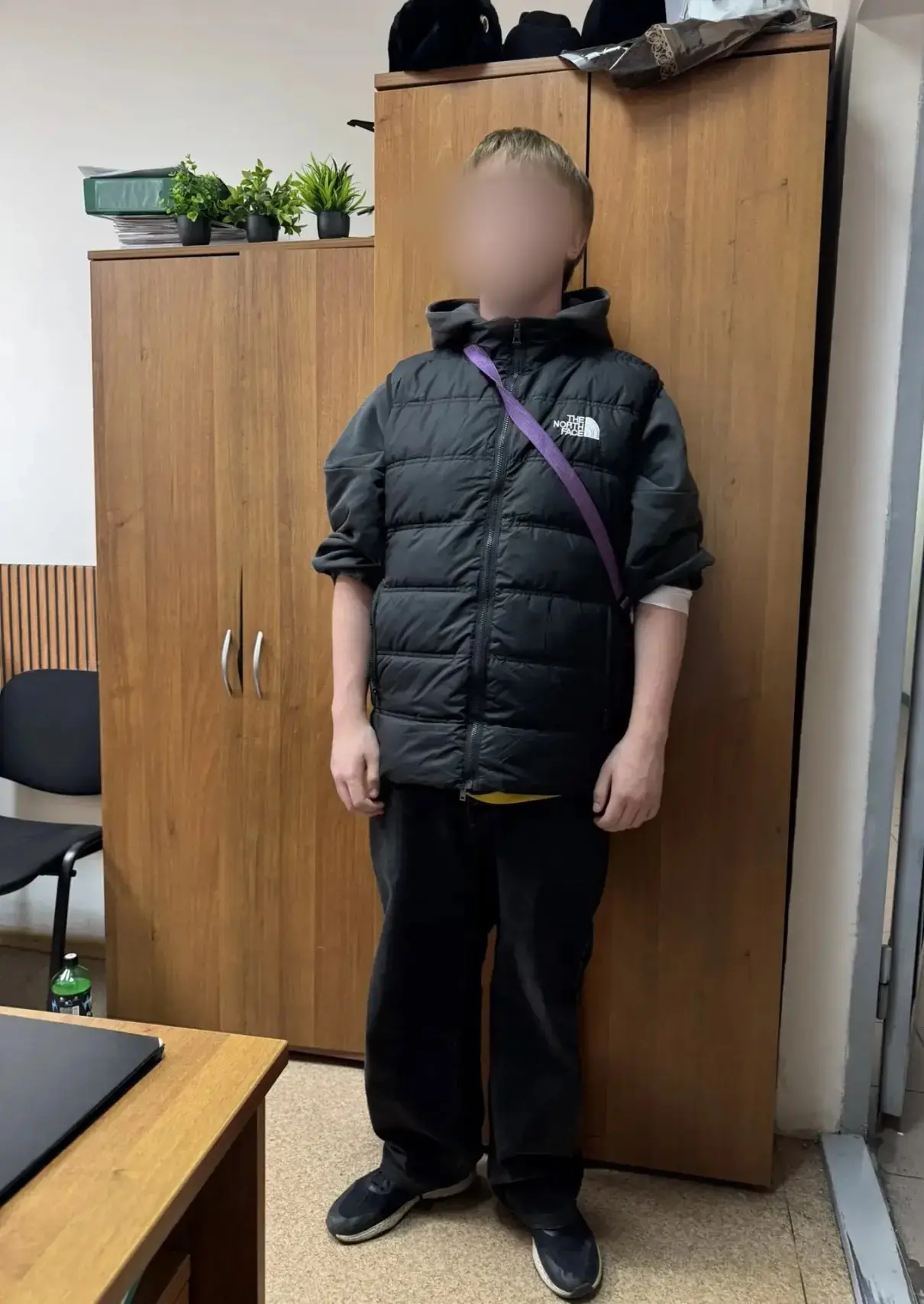 🛑 Миллионы лайков не спасут от ЦВСНП: в Красноярске в центр временного содержания помещен 15-летний 