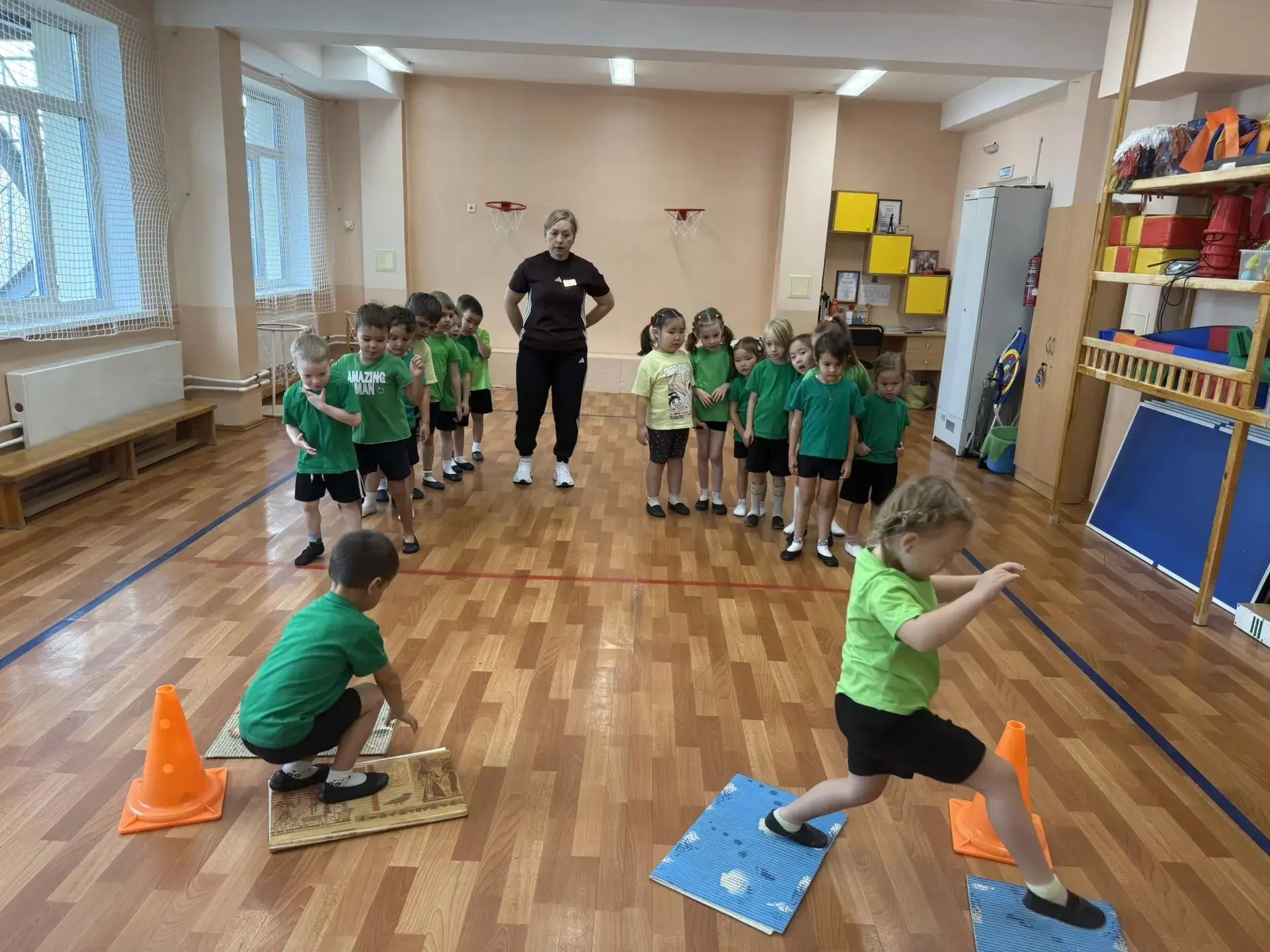 Физкультура в группе 2👍💪