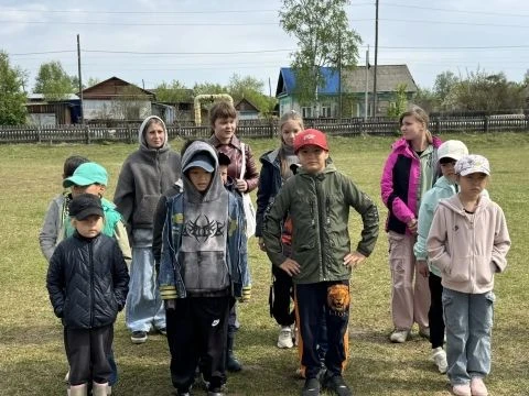 🌍 Наш первый день в лагере «Единство народов»!
Сегодня мы официально открыли двери нашего пришкольн