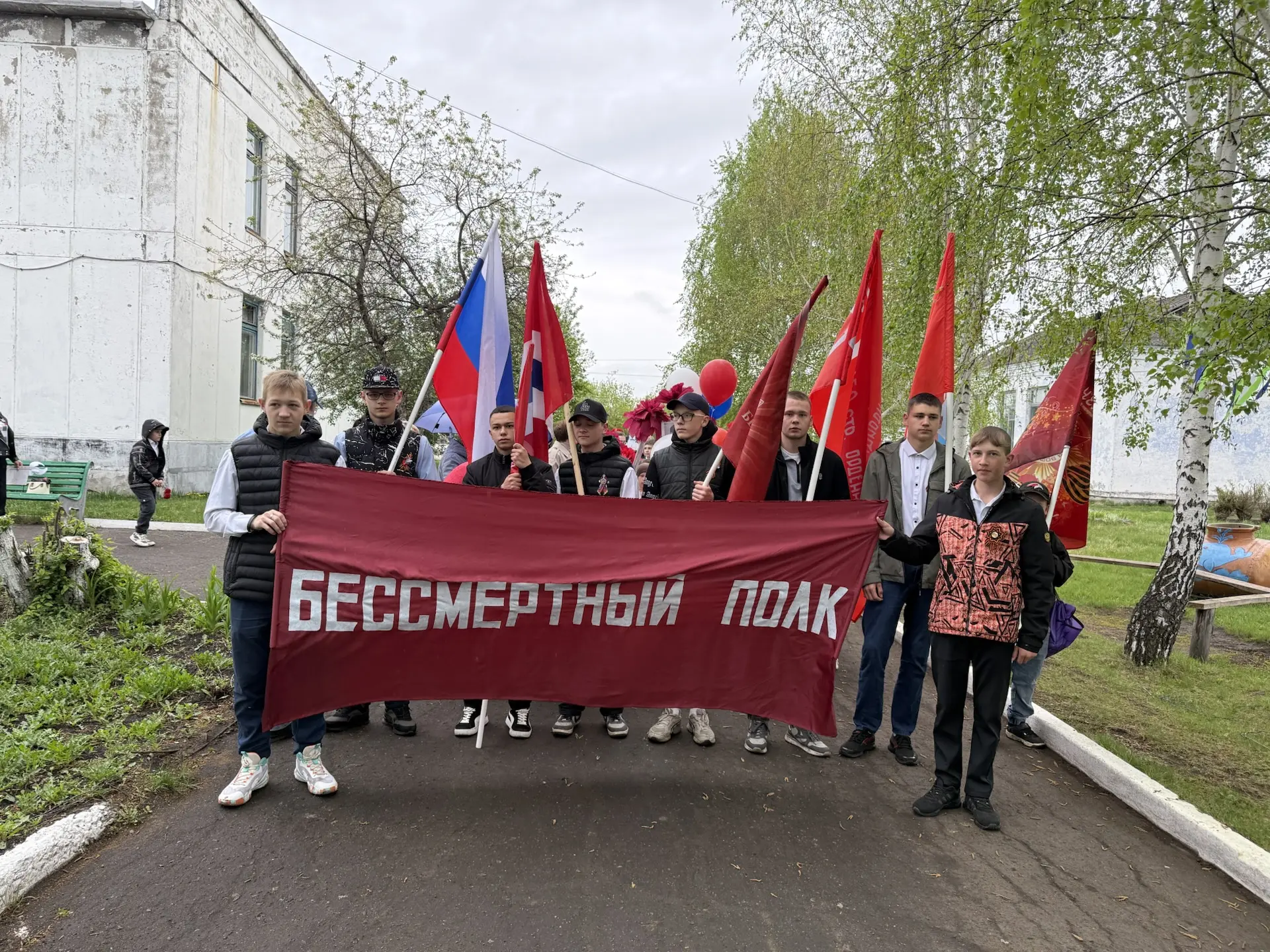 Акция "Бессмертный полк: Герои среди нас": "Мы помним ваш подвиг - он бессмертен!"