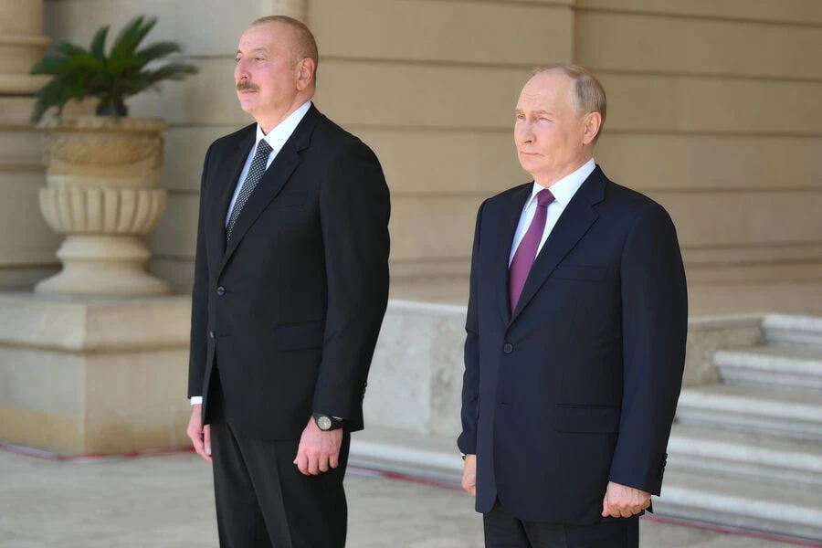 Владимир Путин созвонился с Алиевым

Лидеры обсудили актуальные вопросы и подтвердили обоюдный настр