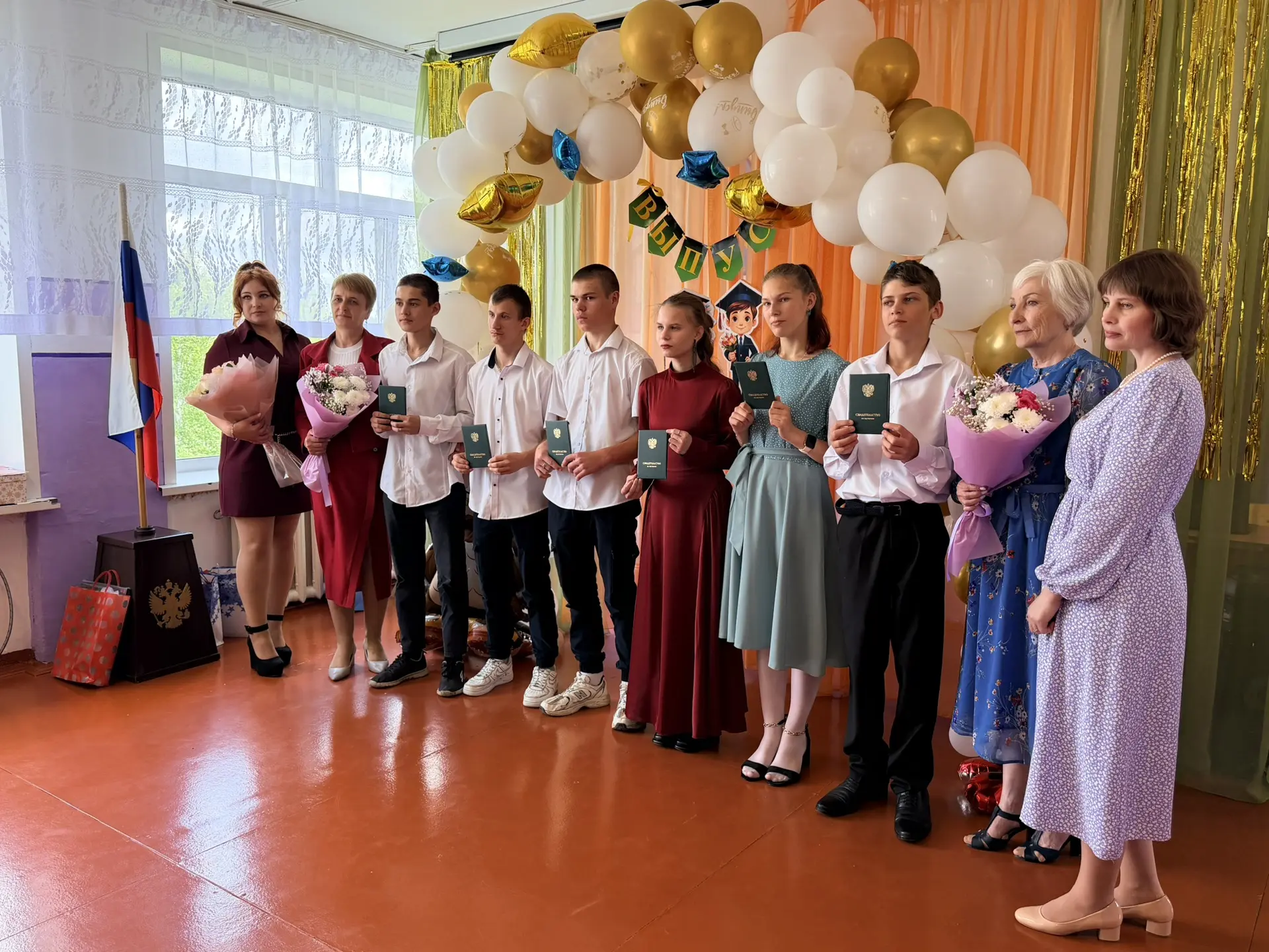 🎊Выпускной вечер — незабываемое событие в жизни каждого!