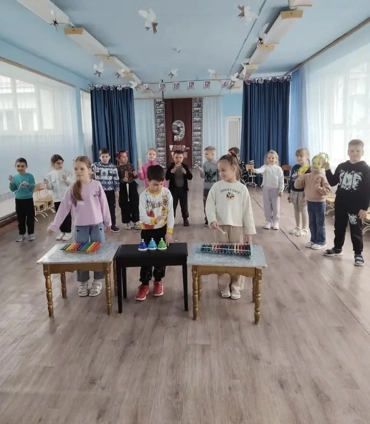 Подготовительная группа №07 «Сказка» с радостью делится с вами яркими моментами с музык...