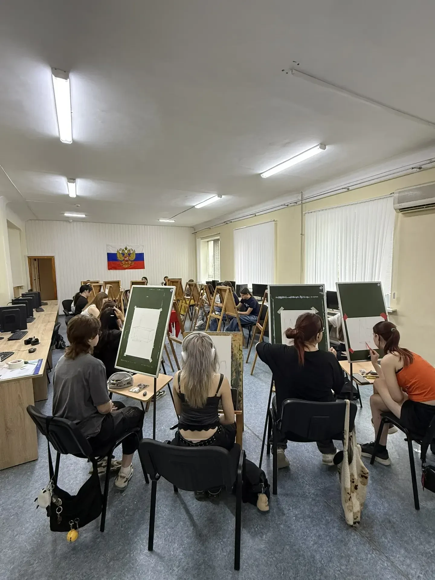 В ВФ РГУ СоцТех стартовали вступительные испытания для будущих дизайнеров