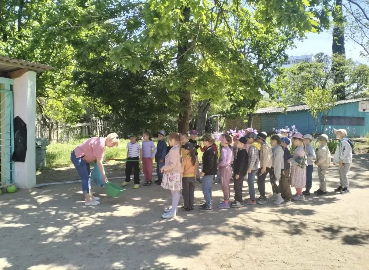 🌿🌞 Наш детский сад продолжает знакомить ребят с удивительным миром природы и обучать ...