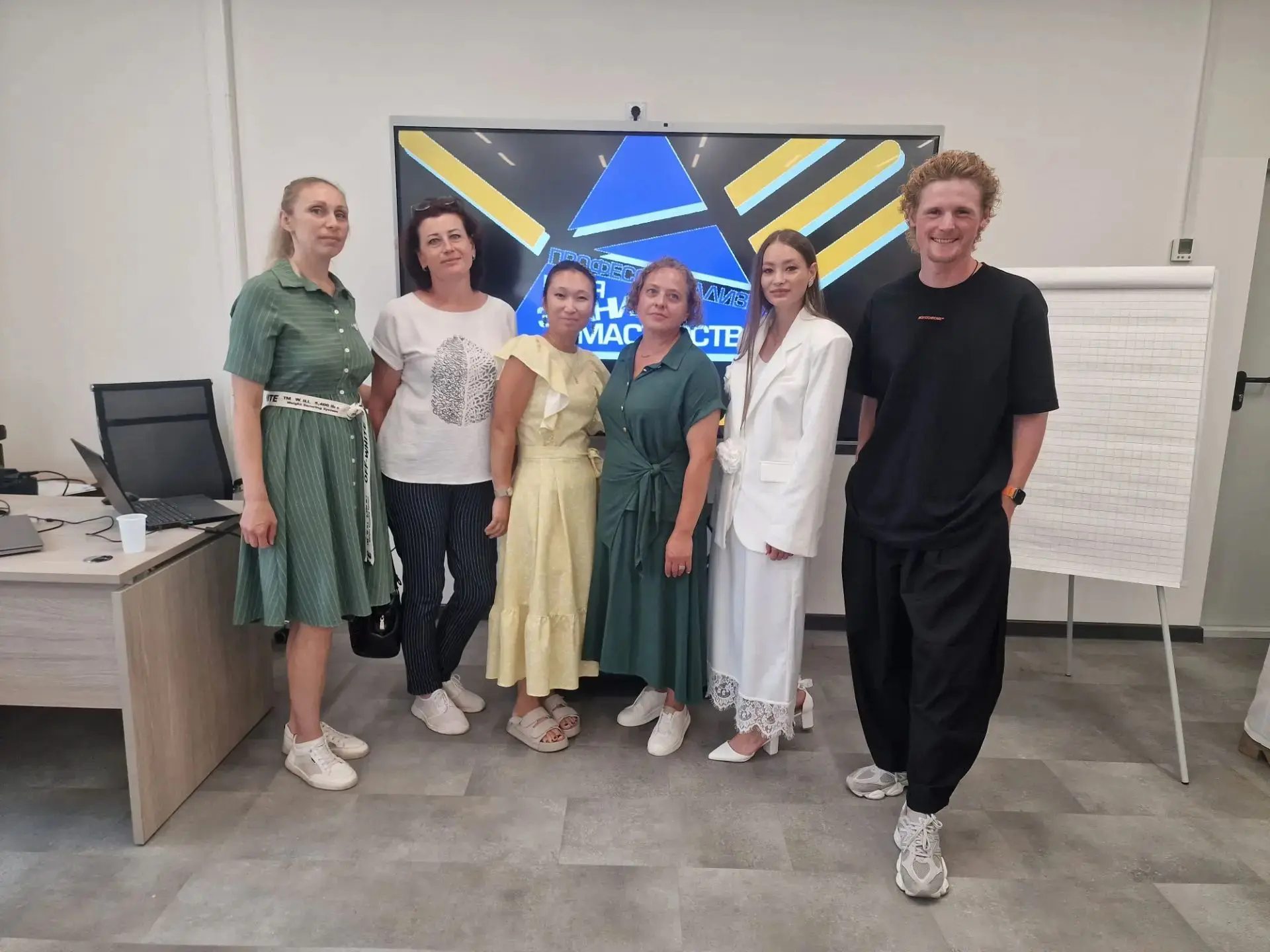 ☀️ Лето – время роста и вдохновения! Наши педагоги посещают областную летнюю школу педа...