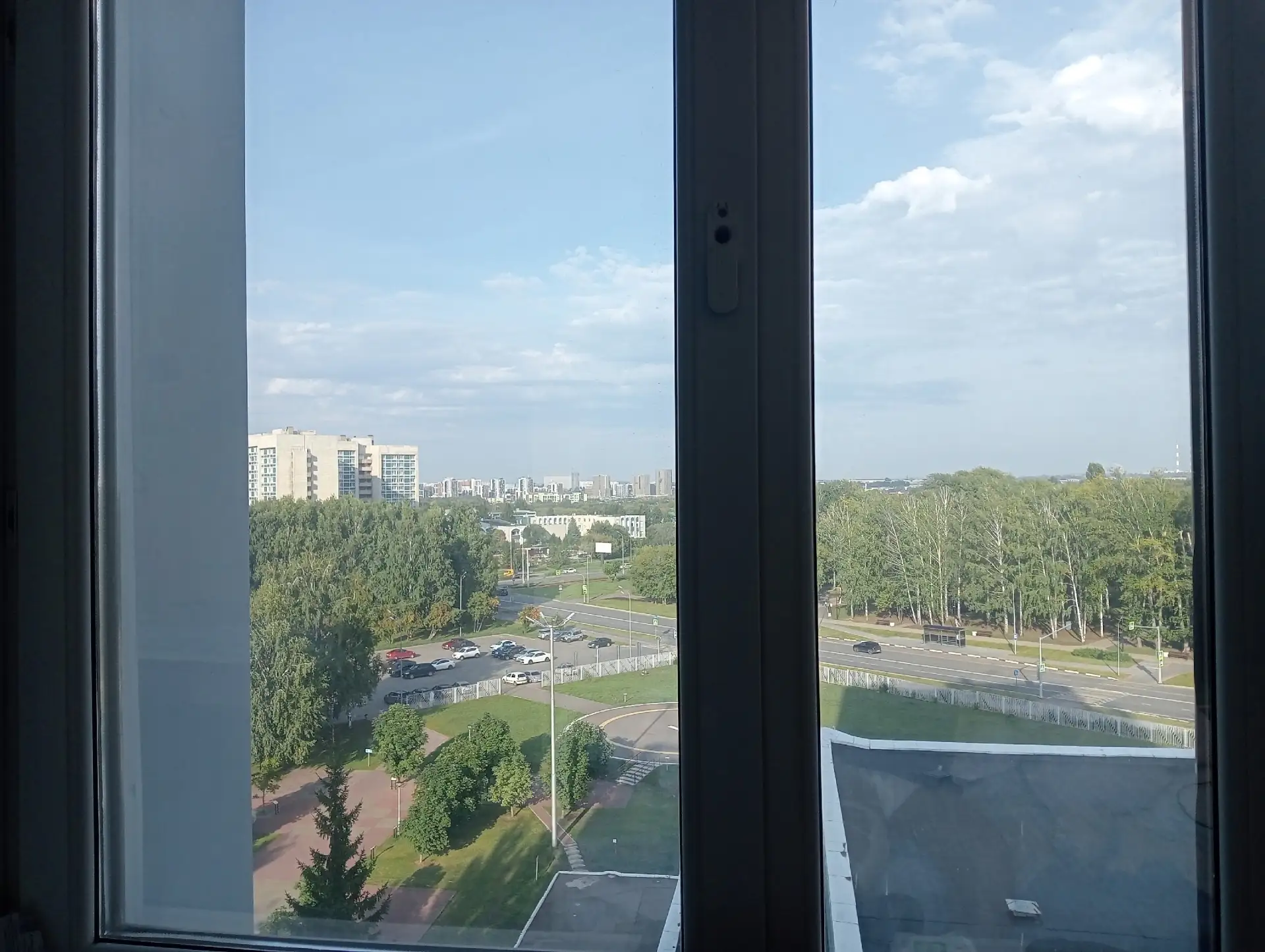 Я Понявин Сергей (лежал в 3 палате) выражаю большую благодарность    коллективу 2 Травм...