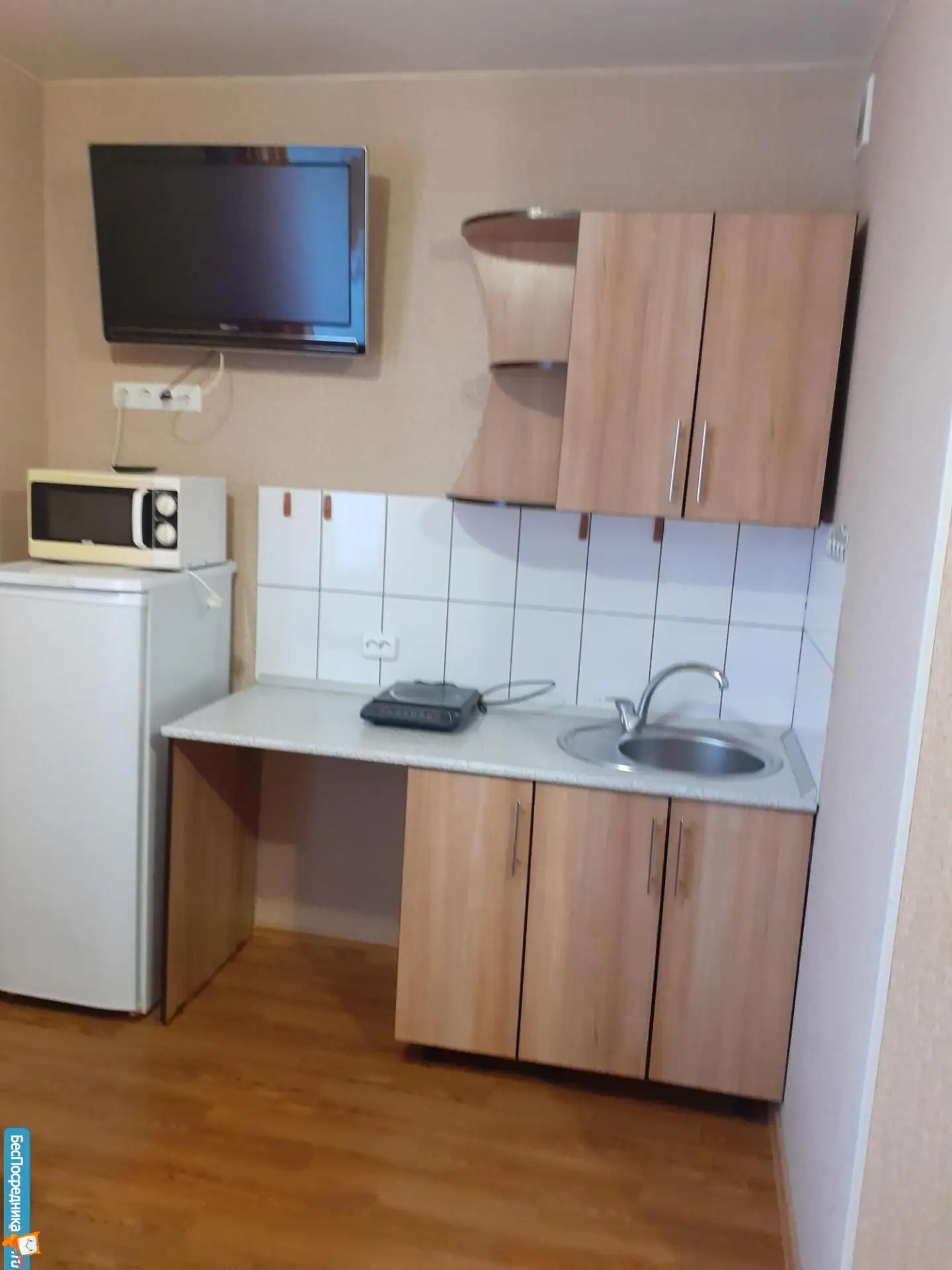 Сдам без посредников: студия, 15м² Цена: 20000 Адрес: Барнаул, Центральный р-н, ул. Большая Олонская