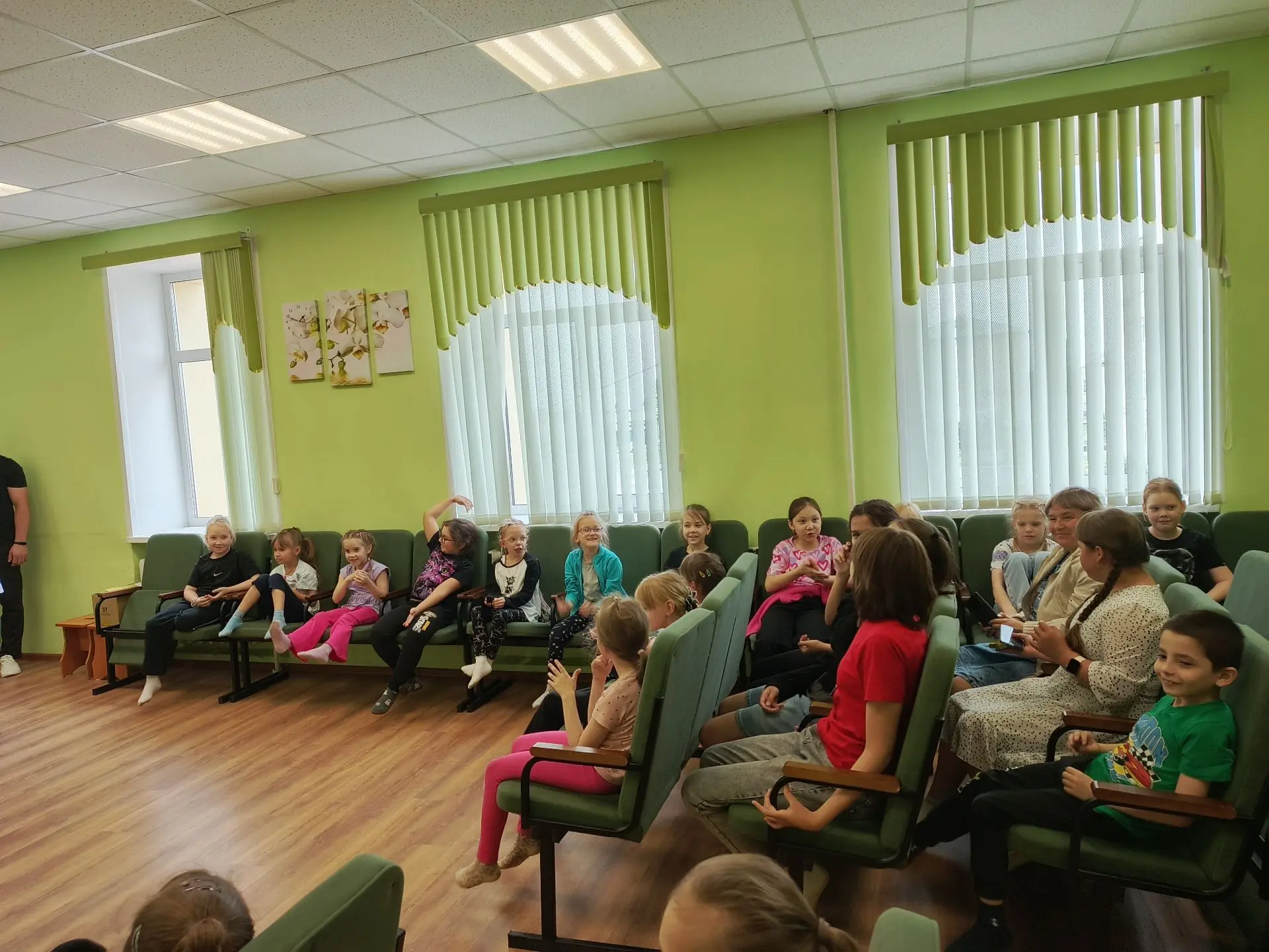 Лето- волшебное время года, когда солнце светит ярче, дни становятся длиннее, а возможности для весе