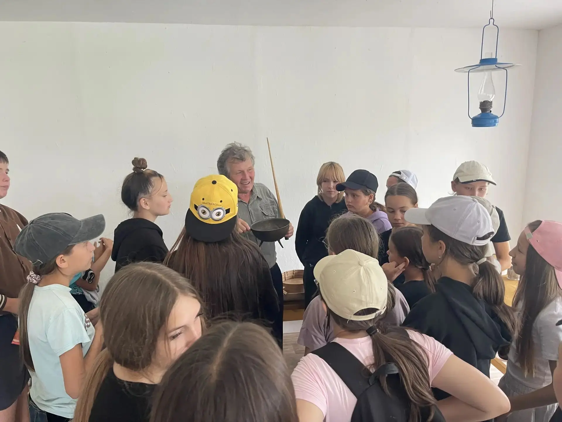 🚶‍♂️ Поход в историю!