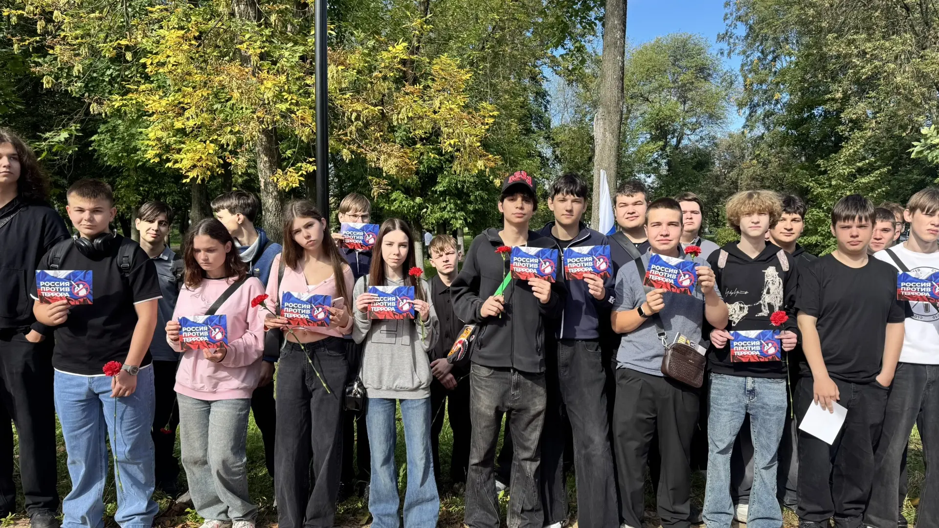🕯️ Студенты НИК — на районном митинге «Мы помним...»