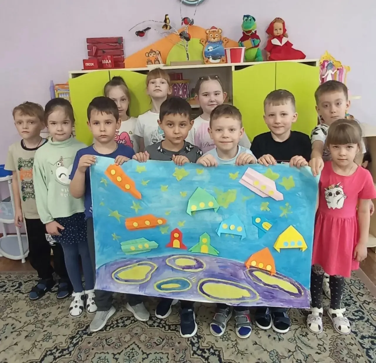 В честь предстоящего Дня космонавтики наши ребята из подготовительной группы с огромным...