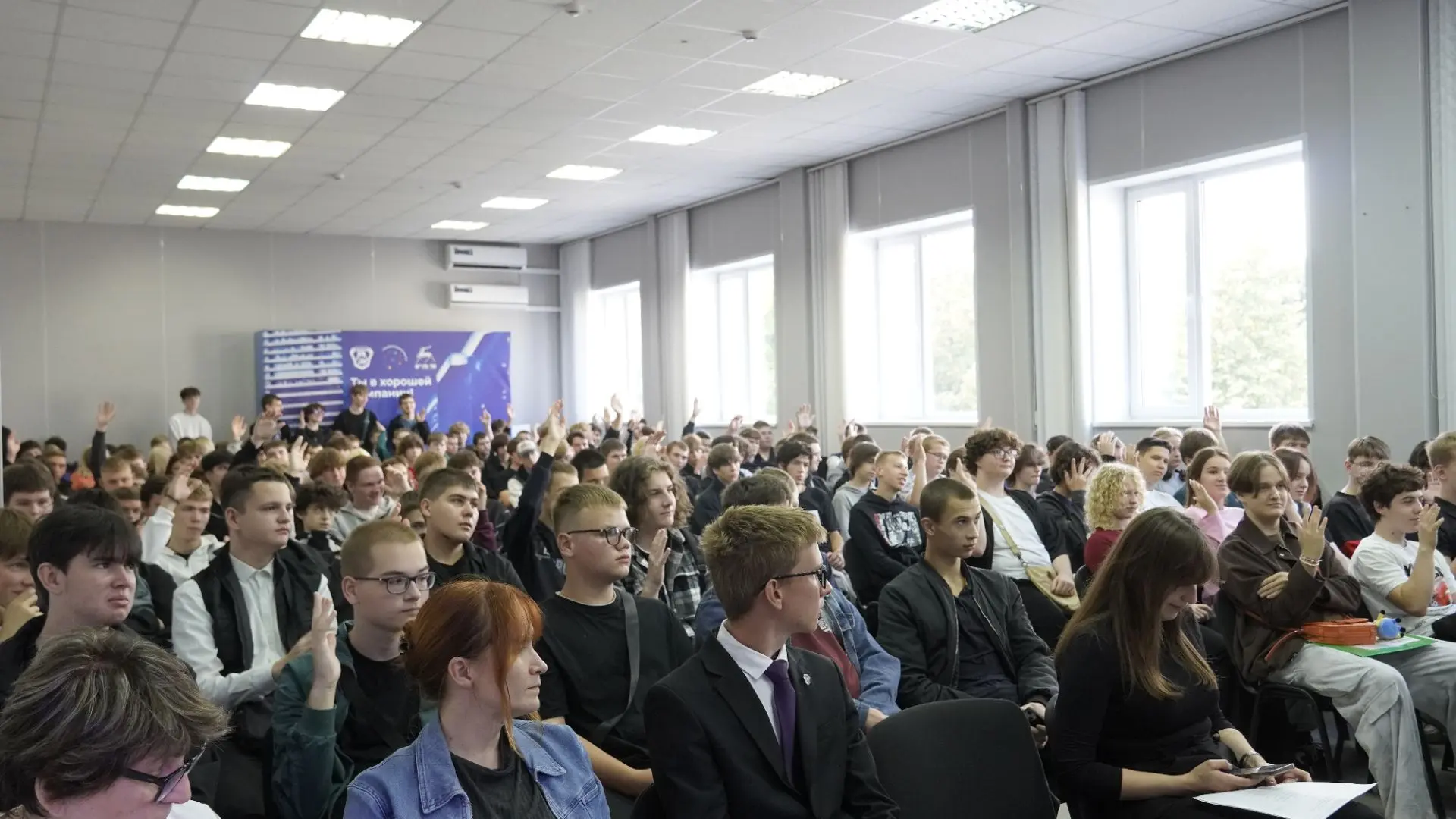 👋 Первокурсники, мы вас ждали!