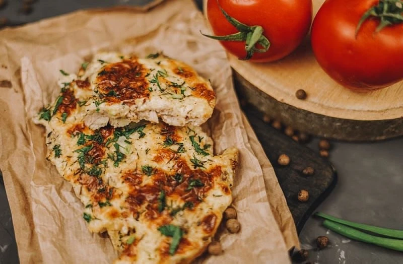 Метод «3-2-1»: как запечь куриную грудку сочной 🍗