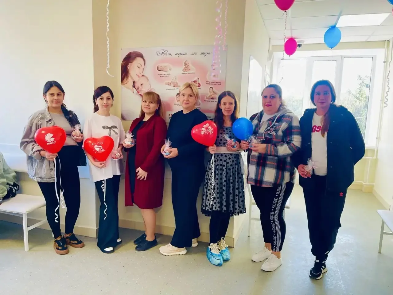 🤰🏻В Кировском округе прошли мероприятия, посвященные Дню беременных  🎁Глава Кировского МО Николай Но