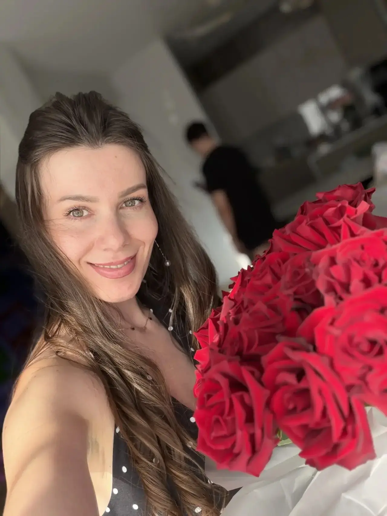 14 лет вместе❤️ я сзади 😄
