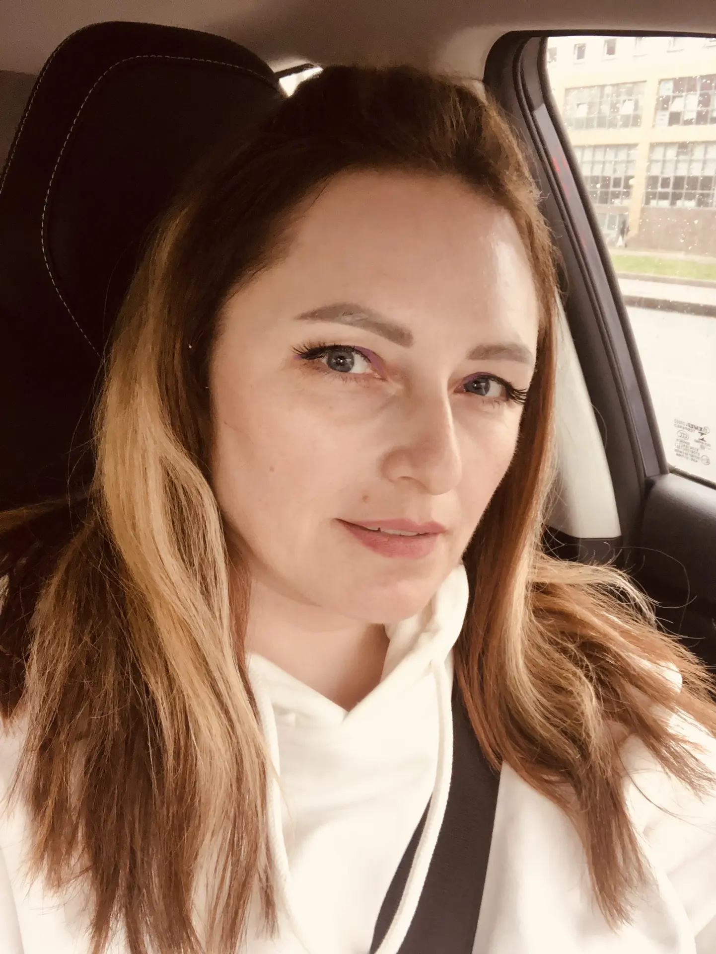 👧 Елена, 45