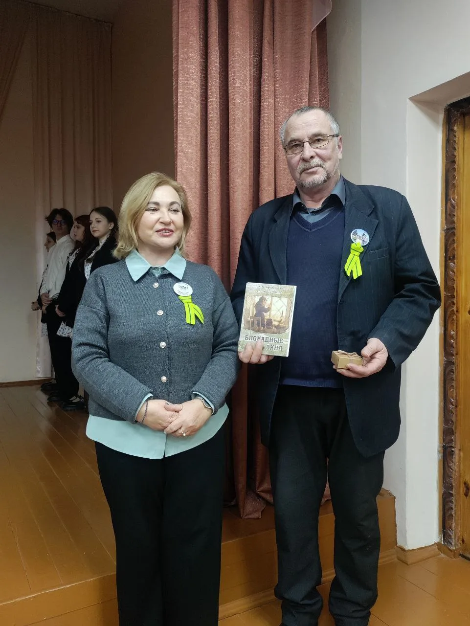 На сцене гимназии Рогачёва — «Живая память» о блокаде Ленинграда🏛️  В гимназии города Рогачёва театр