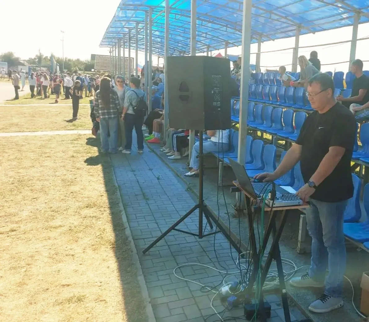 Специалисты МБУК "Центр культуры и искусства" приняли участие в проведении праздника, п...