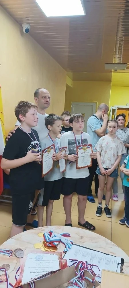 ✅ На базе бассейна "Дельфин"  уже несколько лет успешно работает частная школа плавания " СТАРТ",зан