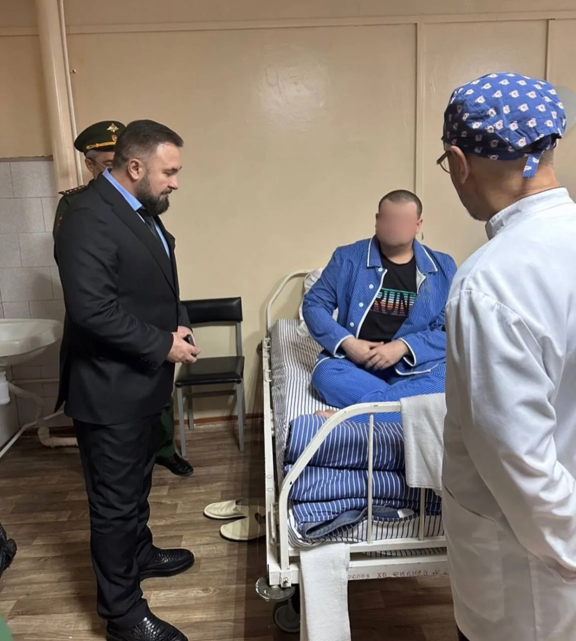 Уполномоченный по правам человека в ЧР оказал содействие военнослужащему из Амурской области в защит