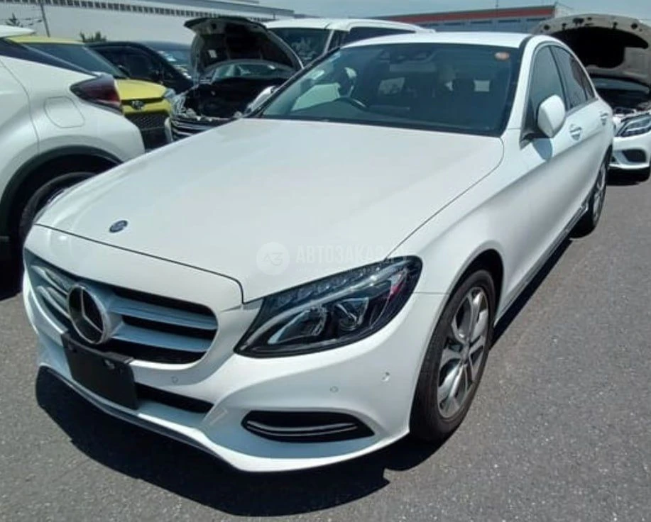 MERCEDES BENZ C CLASS - едет к Илье в Санкт-Петербург!

2014г  
- Пробег 71.000км
- C180 AVANTGARDE

