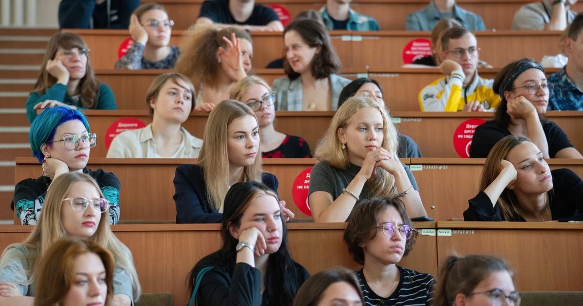 ⚡️ Олимпиадники заняли почти все бюджетные места в ведущих вузах