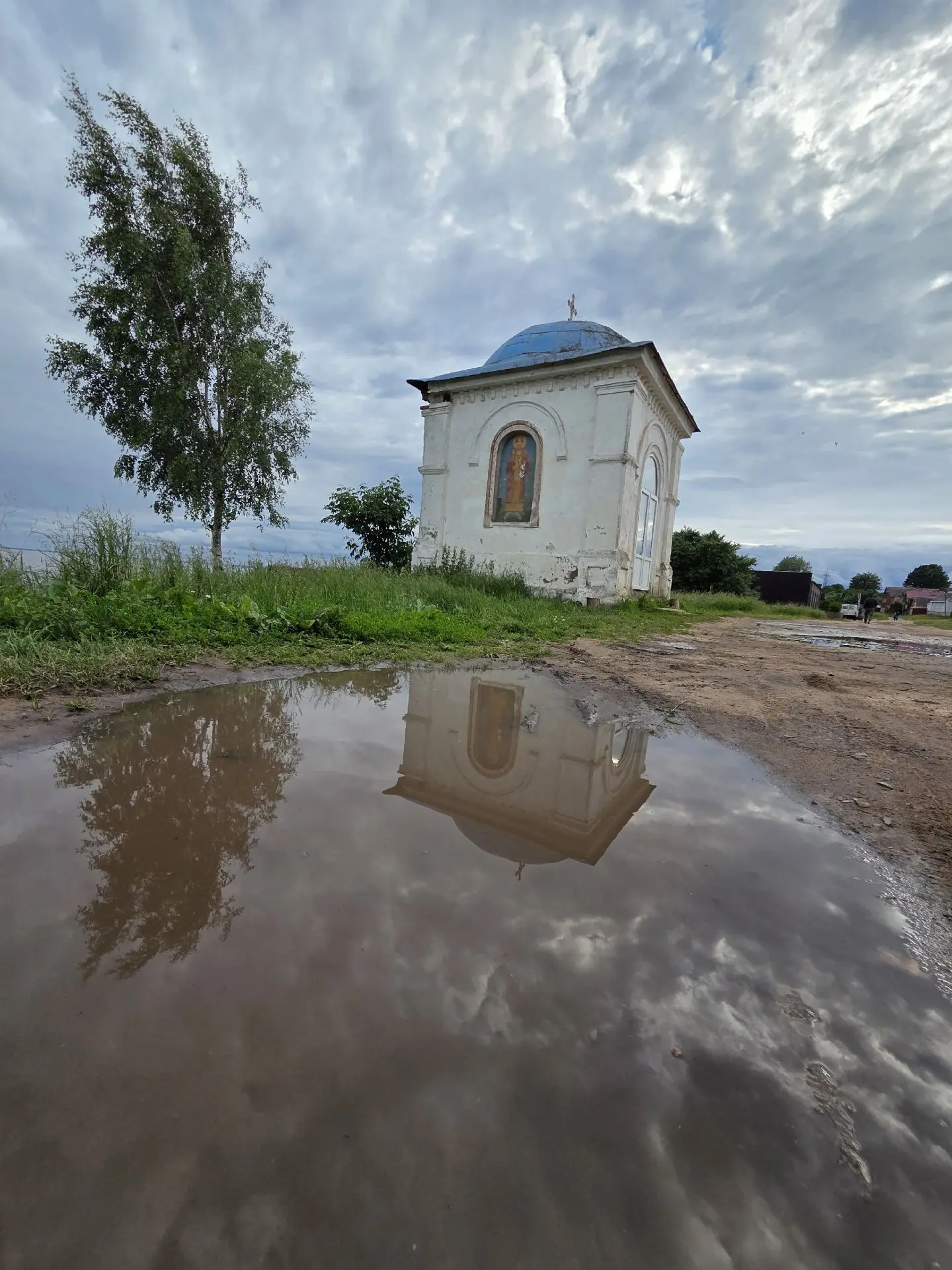 «Везде Господь, везде Ты славен…»

Коль славен наш Господь в Сионе,
Не может изъяснить язык.
Велик О