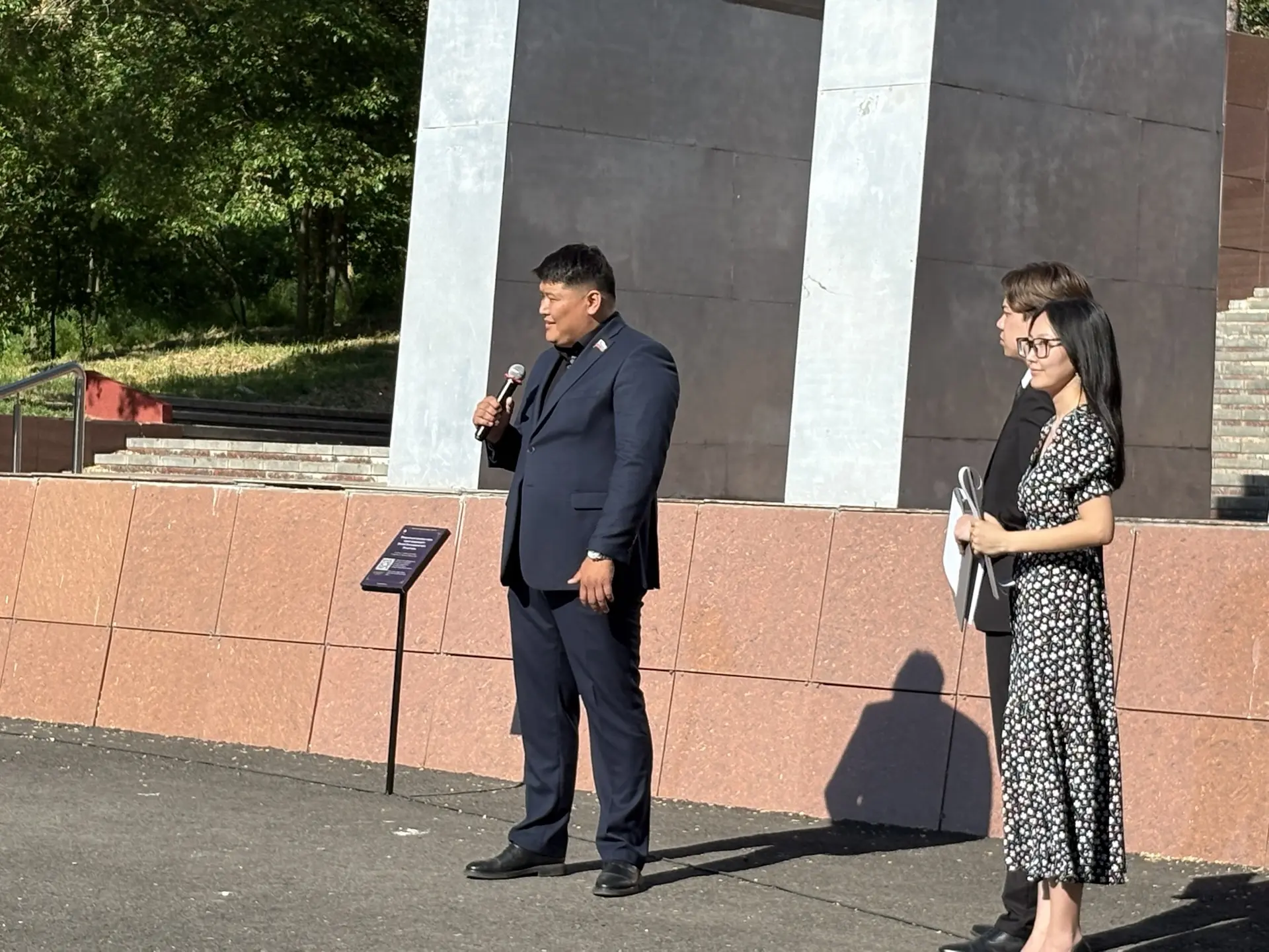 Студенты КалмГУ прошли «Тропами войны» 🎖️  Сегодня прошел исторический квест «Тропами войны: Элиста»
