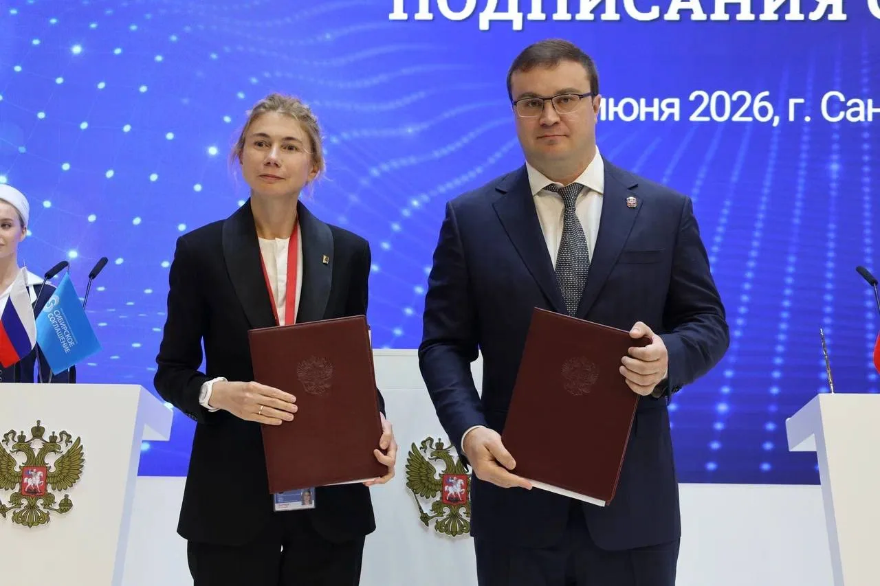 ДСК «Автобан» 🤝🏻 Сибирь

Дорожно-строительная компания станет партнёром сборной Омской области по 
