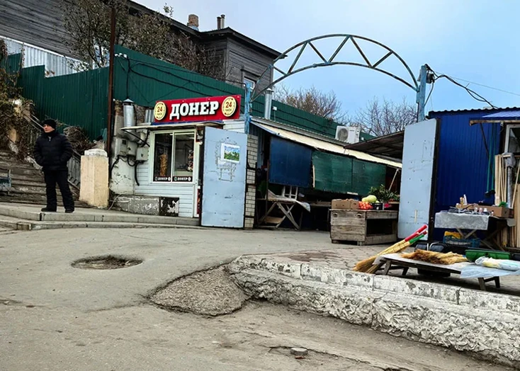 ⚡️В Вольске повторно закрыли «Донер» из-за повара-мигранта