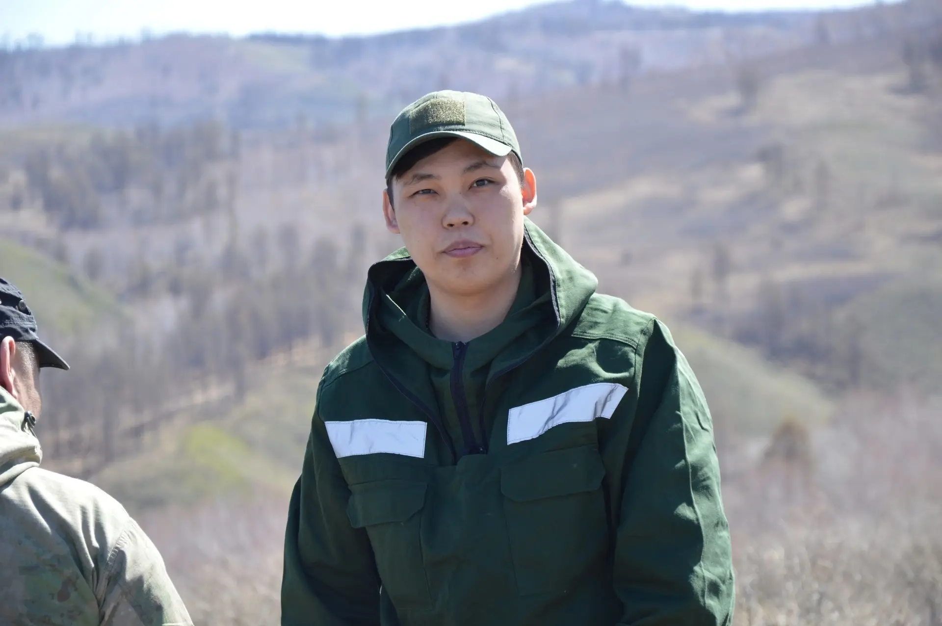 Ко Дню молодёжи знакомим вас с нашими молодыми специалистами! 🌲👨‍💼 
 
Сегодня мы хотим представит