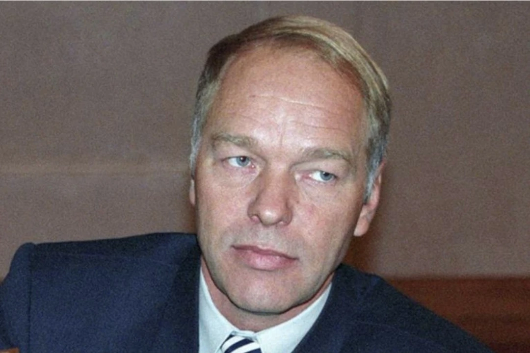 Умер экс-командир "Альфы" Александр Гусев - он спасал заложников в Буденновске

На 80-м году жизни с